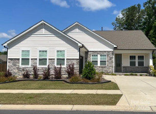 315 Skyebrook Ln Rock Hill, SC 29730