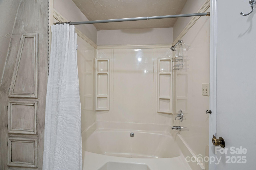 7977 Lucky Creek Ln Denver, NC 28037