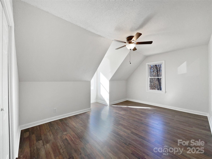 11430 Gelding Dr Charlotte, NC 28215
