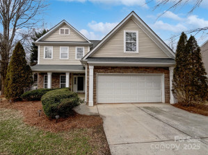 2507 Oakdale Creek Ln Charlotte, NC 28216