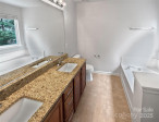 2507 Oakdale Creek Ln Charlotte, NC 28216