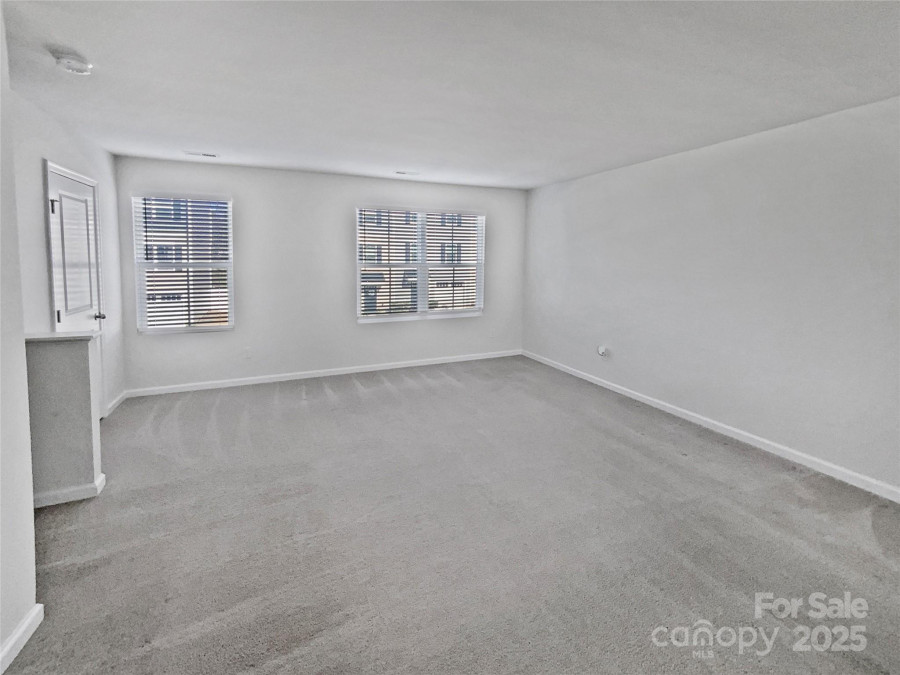 6324 Cutwater Cir Charlotte, NC 28269