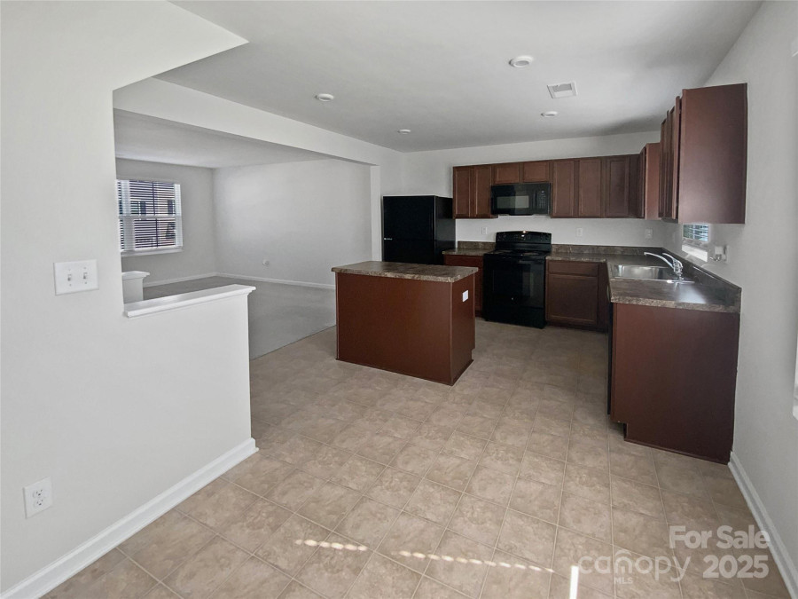 6324 Cutwater Cir Charlotte, NC 28269