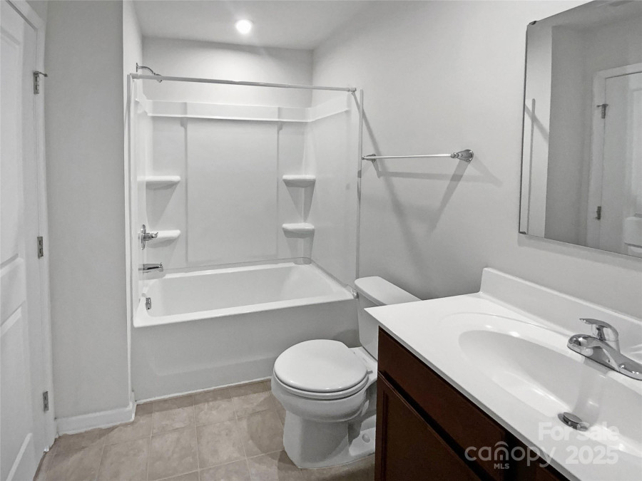 6324 Cutwater Cir Charlotte, NC 28269