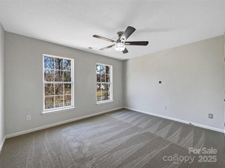 2650 Whisper Ridge Ln Matthews, NC 28105