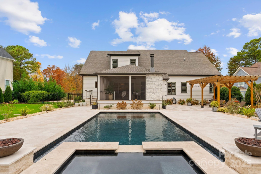 117 Yellow Jacket Cir Mooresville, NC 28117