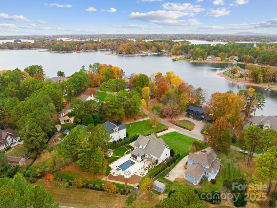 117 Yellow Jacket Cir Mooresville, NC 28117