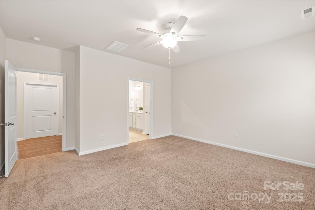8500 Union Central Ct Waxhaw, NC 28173