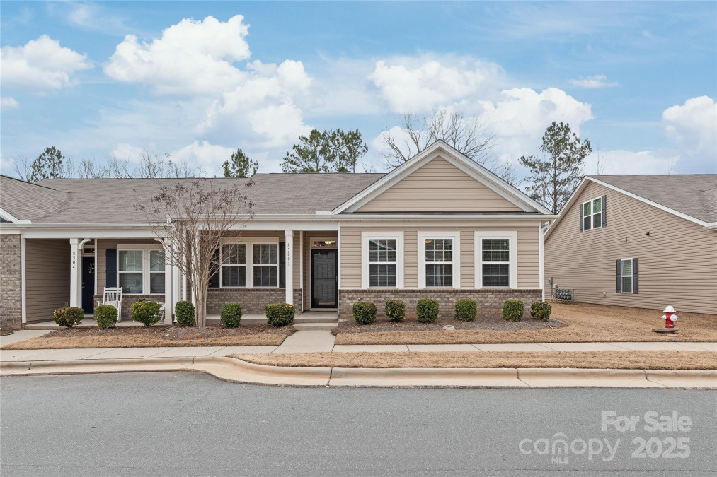 8500 Union Central Ct Waxhaw, NC 28173