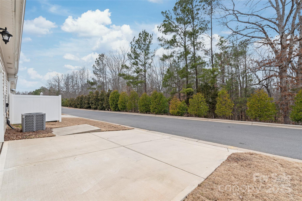 8500 Union Central Ct Waxhaw, NC 28173