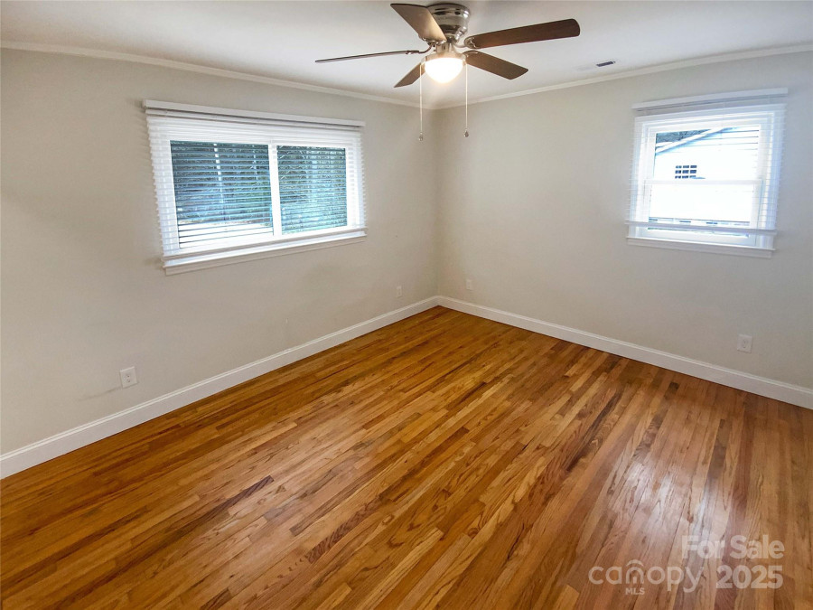 5680 Hillsdale St Fort Lawn, SC 29714