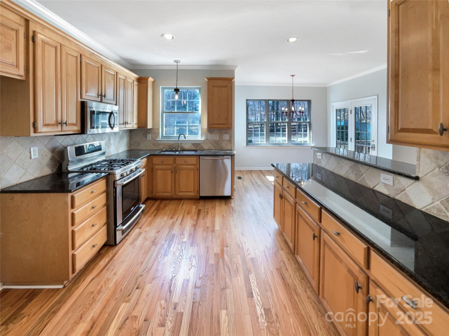 12025 Willingdon Rd Huntersville, NC 28078