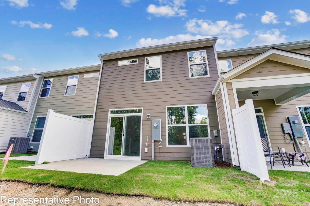 4242 Black Ct Harrisburg, NC 28075