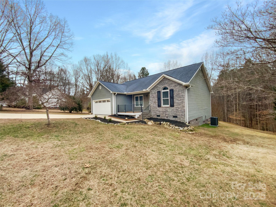121 Purple Finch Ln Mooresville, NC 28117