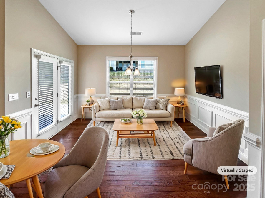 8804 Artesa Mill Ln Charlotte, NC 28214