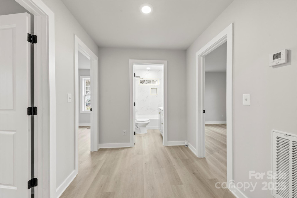 723 Wood St Statesville, NC 28677