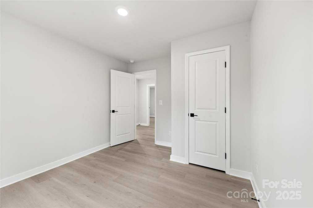 723 Wood St Statesville, NC 28677