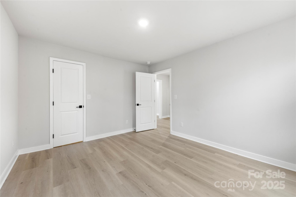 723 Wood St Statesville, NC 28677