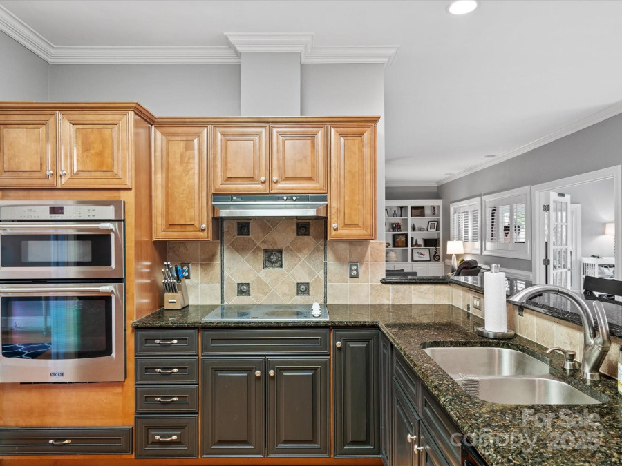 9743 Aegean Ct Huntersville, NC 28078