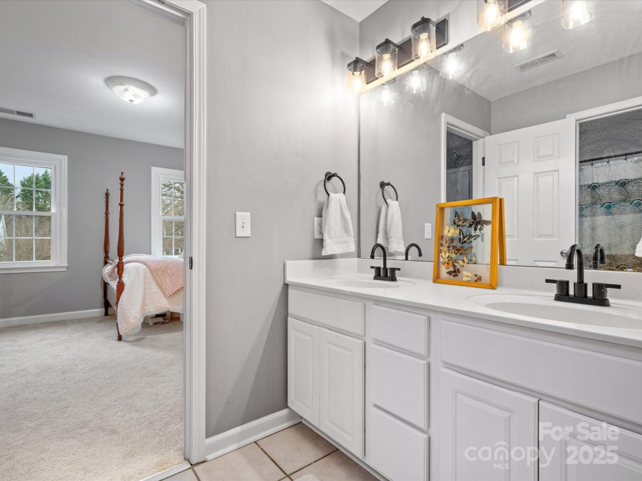 9743 Aegean Ct Huntersville, NC 28078