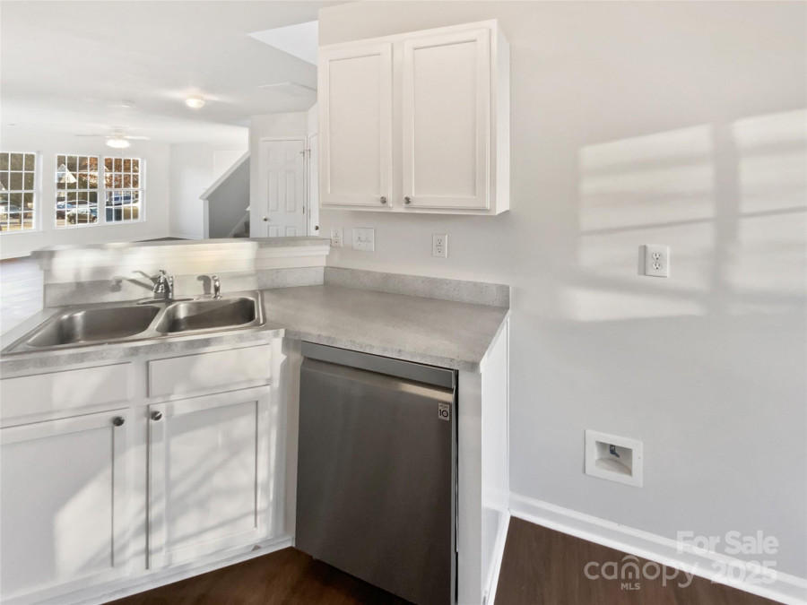 3161 Glen Robin Ct Charlotte, NC 28205