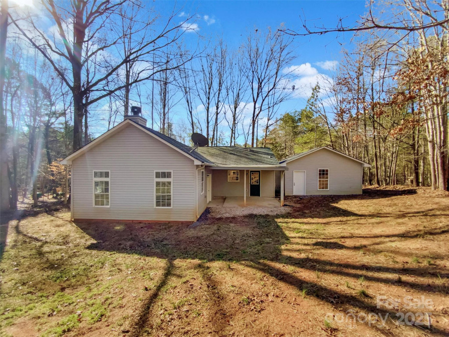 215 Creek View Rd Mooresville, NC 28117