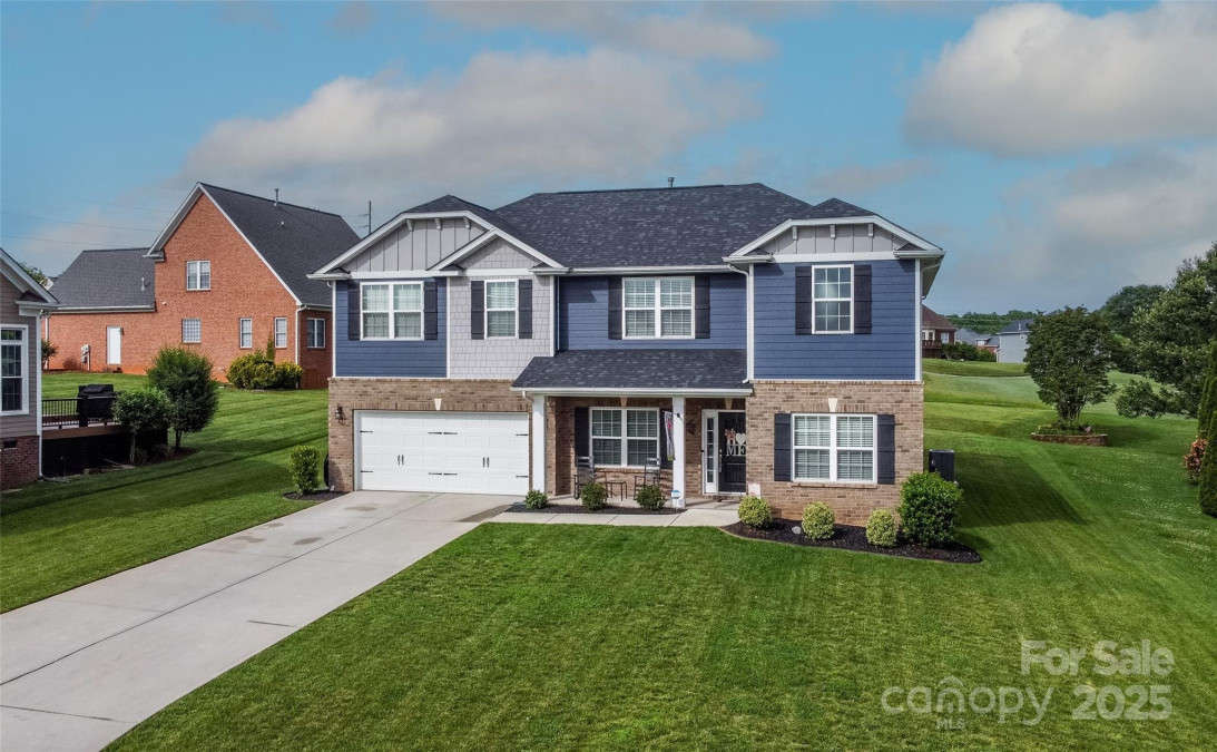 137 Tenth Green Ct Statesville, NC 28677