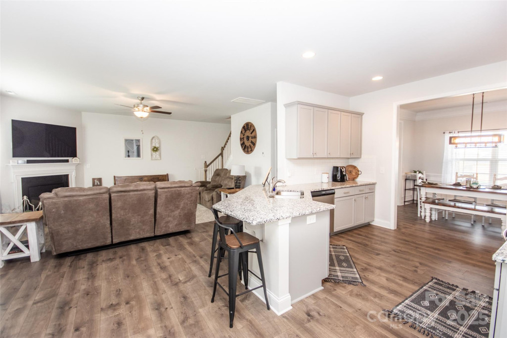 137 Tenth Green Ct Statesville, NC 28677