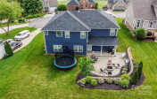 137 Tenth Green Ct Statesville, NC 28677