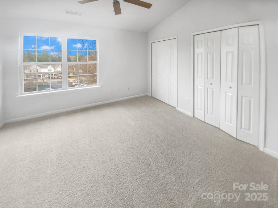 16837 Greenlawn Hills Ct Charlotte, NC 28213