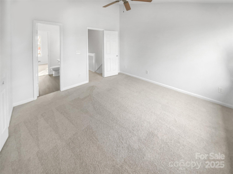 16837 Greenlawn Hills Ct Charlotte, NC 28213
