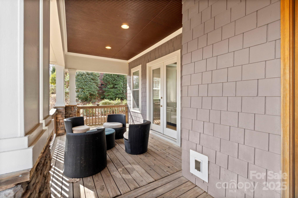 4915 Ardenwoods Dr Charlotte, NC 28215