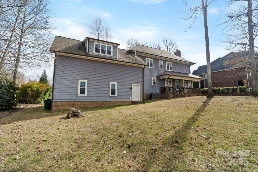 4915 Ardenwoods Dr Charlotte, NC 28215