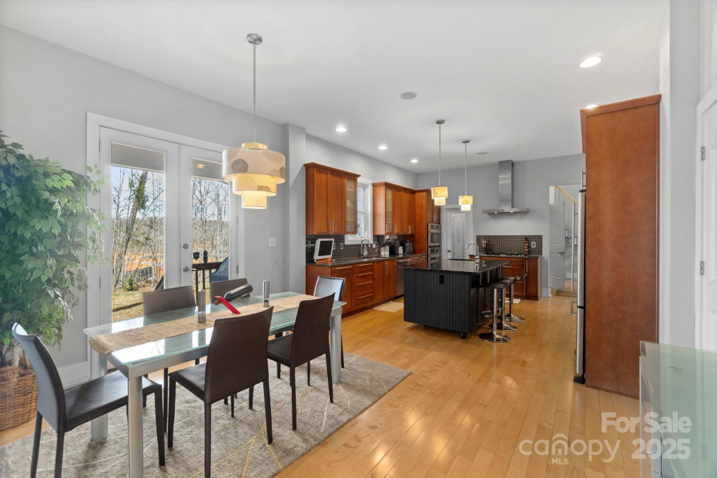 4915 Ardenwoods Dr Charlotte, NC 28215