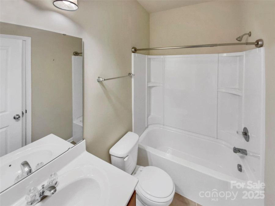 1062 Baldwin Dr Lancaster, SC 29720
