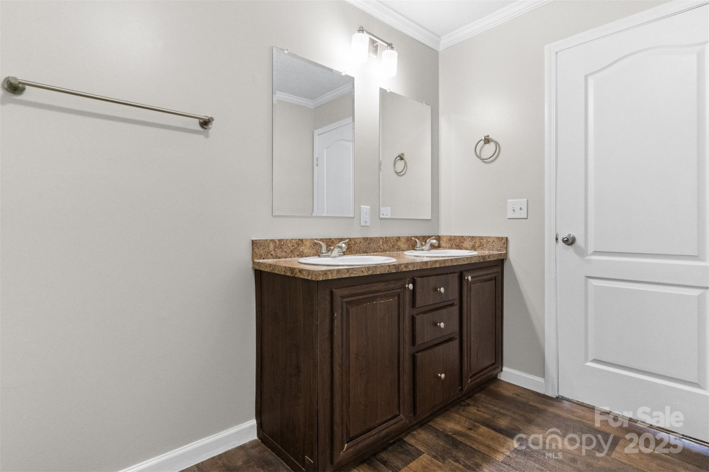 1729 Pisgah Hw Candler, NC 28715