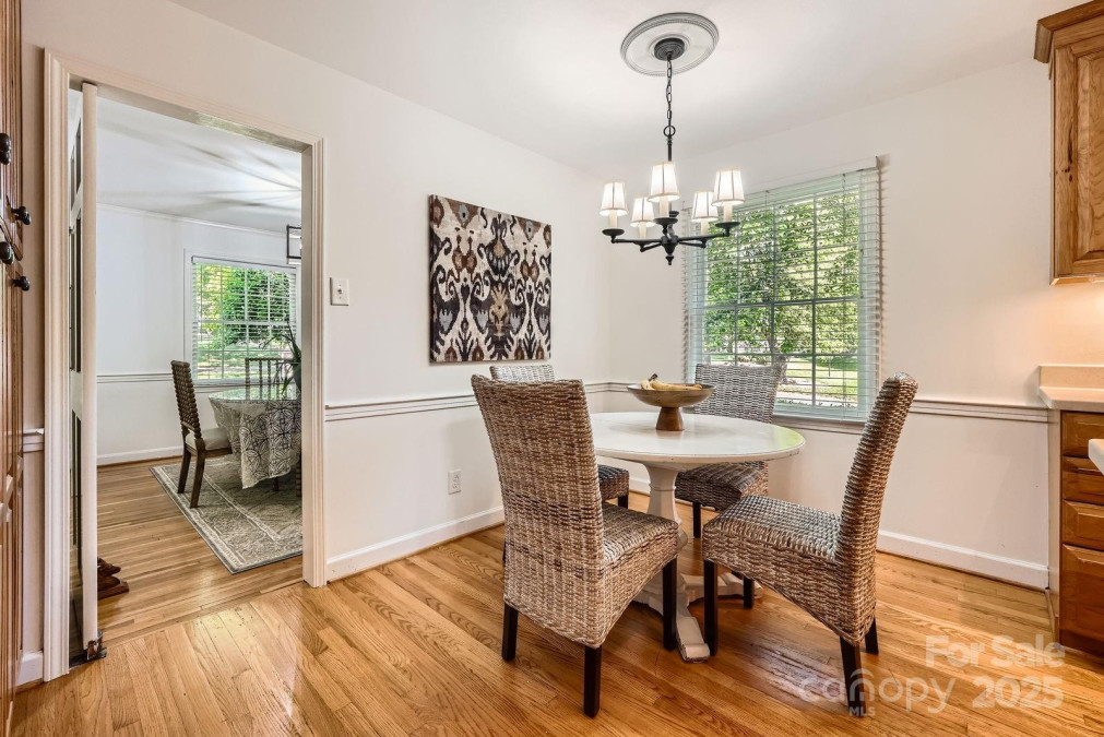7613 Whistlestop Rd Charlotte, NC 28210