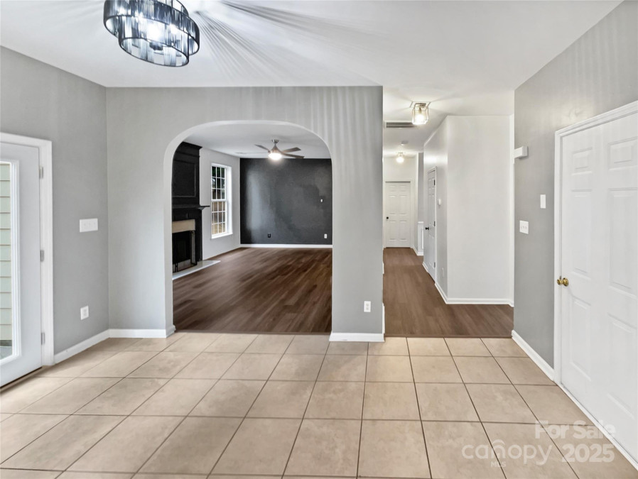 11124 Chastain Parc Dr Charlotte, NC 28216