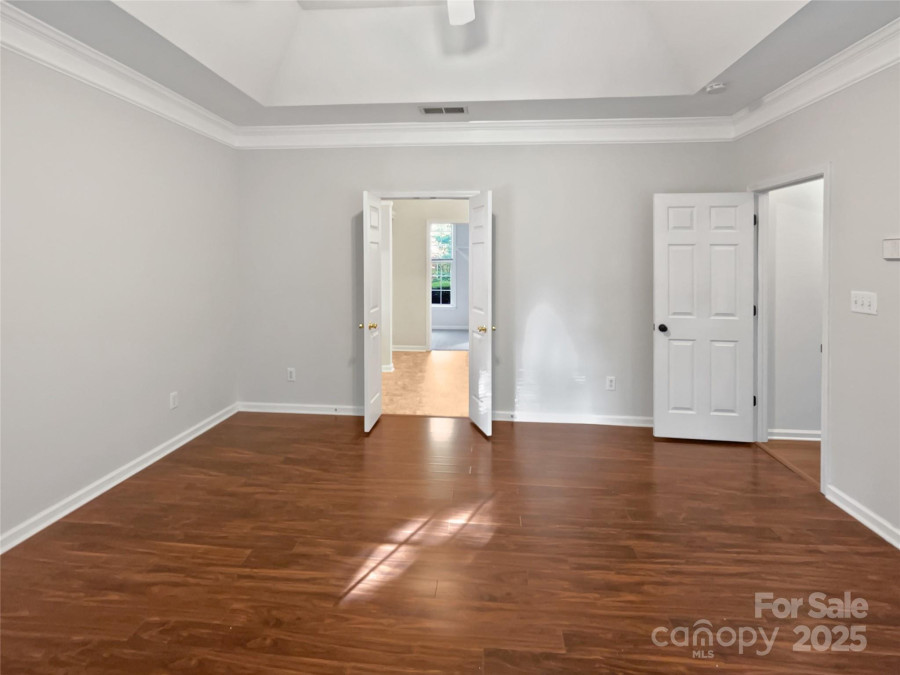 11124 Chastain Parc Dr Charlotte, NC 28216