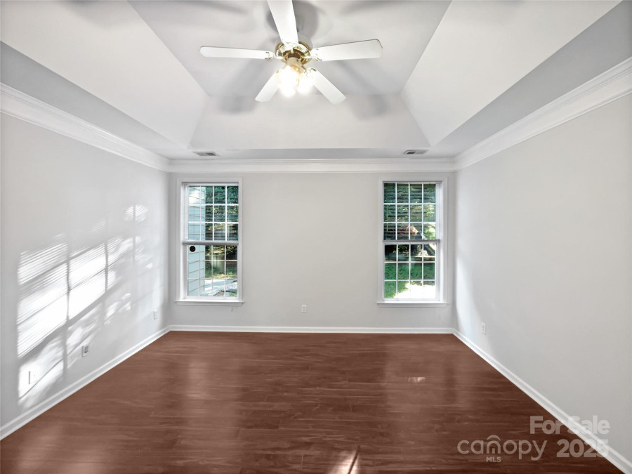 11124 Chastain Parc Dr Charlotte, NC 28216
