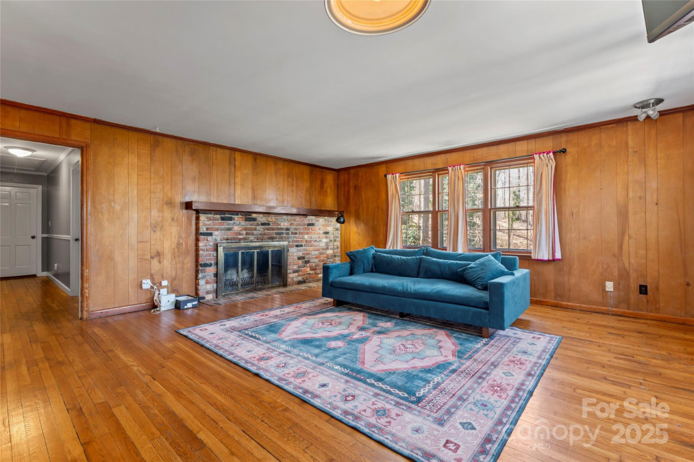 8101 Kerrybrook Cir Charlotte, NC 28214
