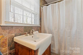8101 Kerrybrook Cir Charlotte, NC 28214