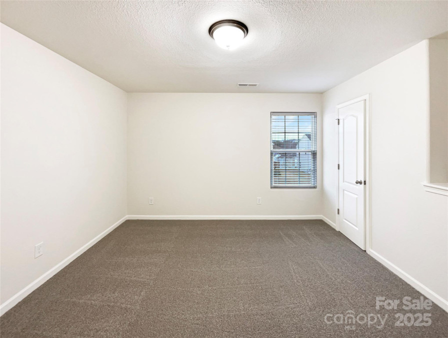 3113 Ellingford Rd Charlotte, NC 28214