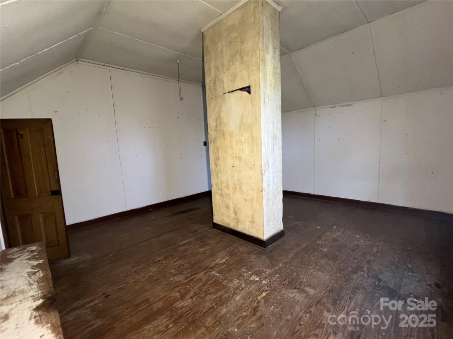148 Center St Chester, SC 29706