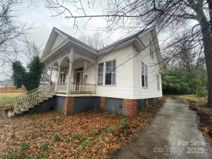 148 Center St Chester, SC 29706