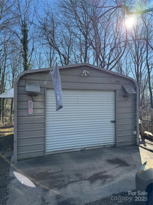 17 Jenny St Asheville, NC 28806