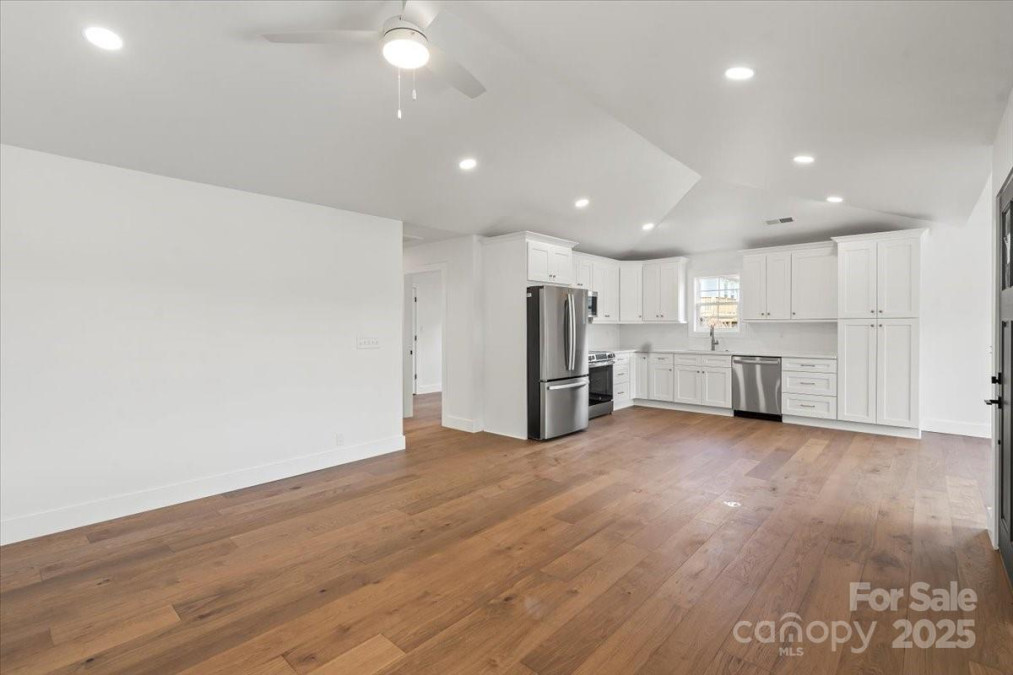 2429 Ellen Ave Charlotte, NC 28208