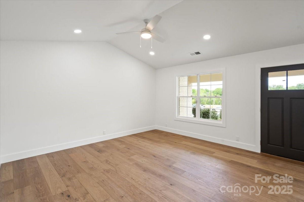 2425 Ellen Ave Charlotte, NC 28208