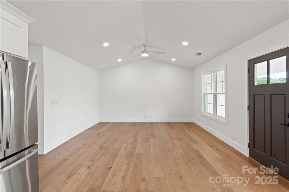 2425 Ellen Ave Charlotte, NC 28208