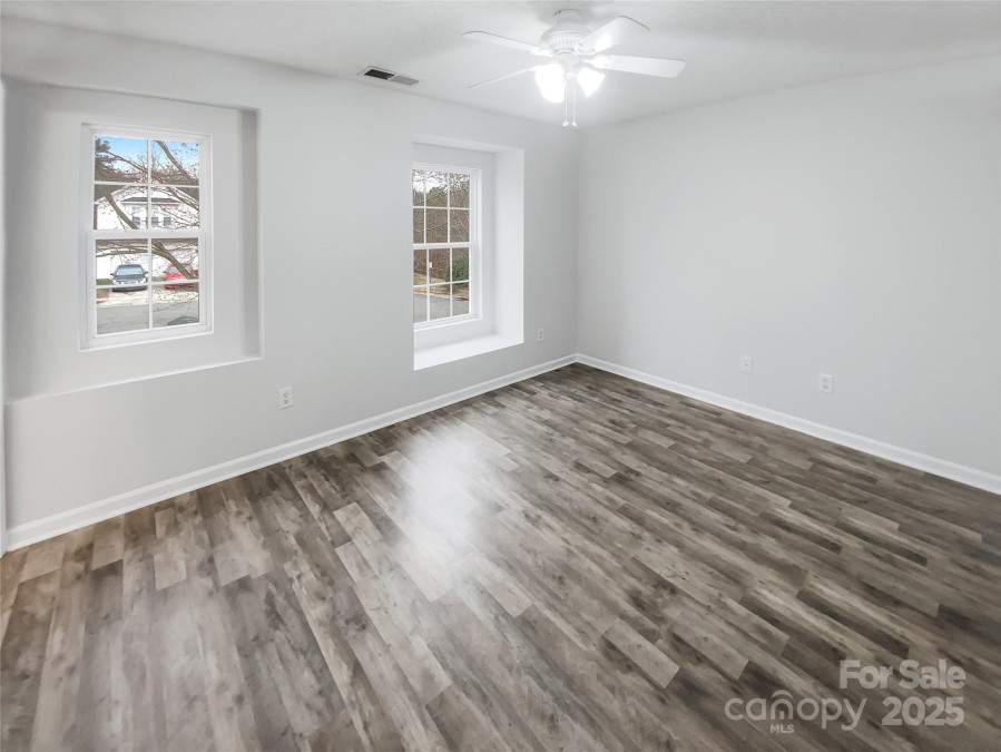 13413 Glasgow Green Ln Charlotte, NC 28213